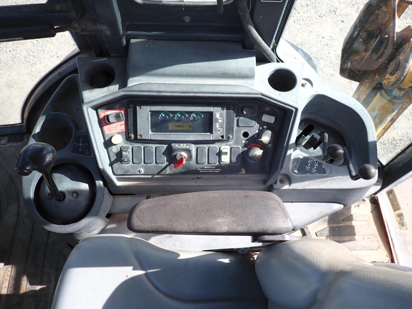 ./imagenes/INVOICE/2019/16541/RETROEXCAVADORA JOHN DEERE_310G (4).JPG